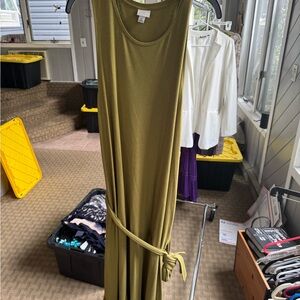 A New Day Green Sleeveless Sheath Maxi Dress